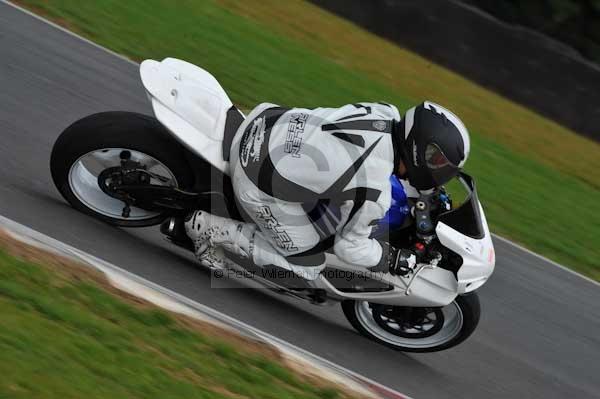 Motorcycle action photographs;Ty croes;anglesey;anglesey photographs;event digital images;eventdigitalimages;no limits trackday;peter wileman photography;trac mon;trackday;trackday digital images;trackday photos