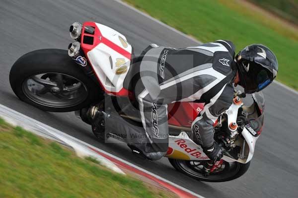 Motorcycle action photographs;Ty croes;anglesey;anglesey photographs;event digital images;eventdigitalimages;no limits trackday;peter wileman photography;trac mon;trackday;trackday digital images;trackday photos