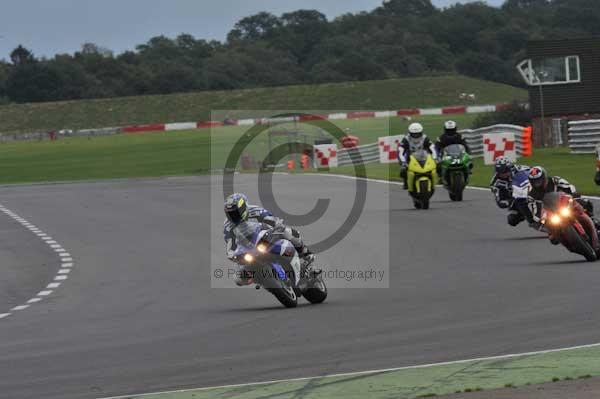 Motorcycle action photographs;Ty croes;anglesey;anglesey photographs;event digital images;eventdigitalimages;no limits trackday;peter wileman photography;trac mon;trackday;trackday digital images;trackday photos