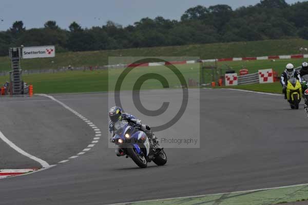 Motorcycle action photographs;Ty croes;anglesey;anglesey photographs;event digital images;eventdigitalimages;no limits trackday;peter wileman photography;trac mon;trackday;trackday digital images;trackday photos