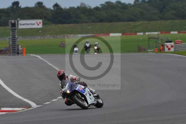 Motorcycle action photographs;Ty croes;anglesey;anglesey photographs;event digital images;eventdigitalimages;no limits trackday;peter wileman photography;trac mon;trackday;trackday digital images;trackday photos