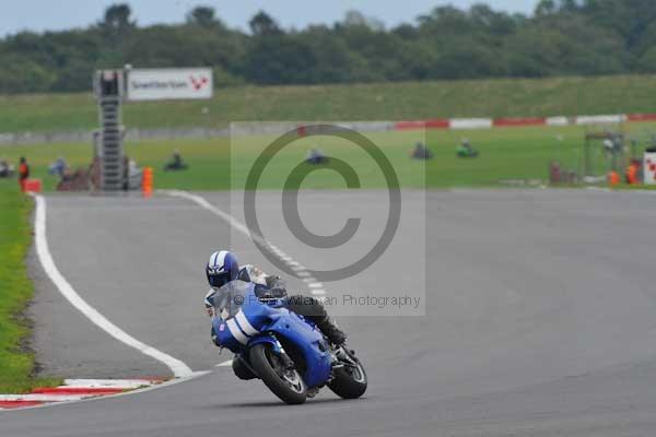 Motorcycle action photographs;Ty croes;anglesey;anglesey photographs;event digital images;eventdigitalimages;no limits trackday;peter wileman photography;trac mon;trackday;trackday digital images;trackday photos