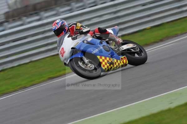 Motorcycle action photographs;Ty croes;anglesey;anglesey photographs;event digital images;eventdigitalimages;no limits trackday;peter wileman photography;trac mon;trackday;trackday digital images;trackday photos