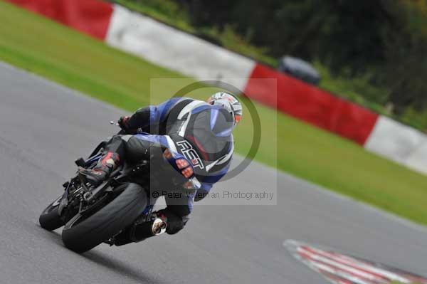 Motorcycle action photographs;Ty croes;anglesey;anglesey photographs;event digital images;eventdigitalimages;no limits trackday;peter wileman photography;trac mon;trackday;trackday digital images;trackday photos