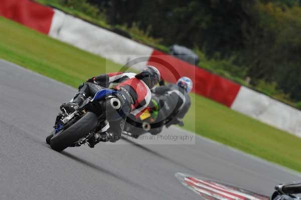 Motorcycle action photographs;Ty croes;anglesey;anglesey photographs;event digital images;eventdigitalimages;no limits trackday;peter wileman photography;trac mon;trackday;trackday digital images;trackday photos