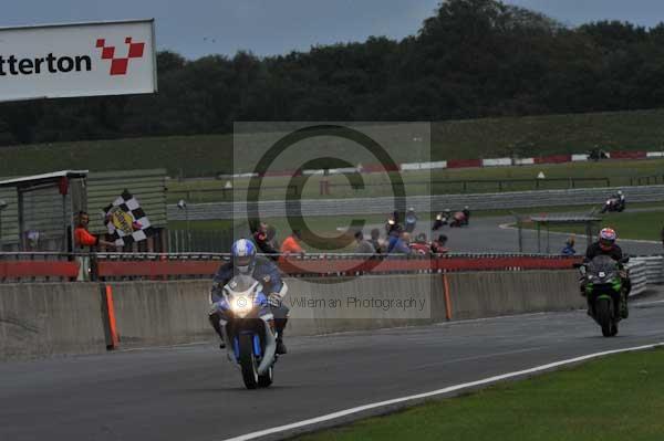 Motorcycle action photographs;Ty croes;anglesey;anglesey photographs;event digital images;eventdigitalimages;no limits trackday;peter wileman photography;trac mon;trackday;trackday digital images;trackday photos