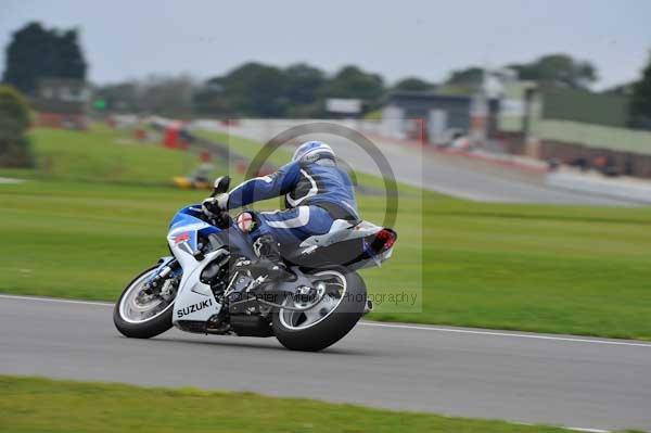 Motorcycle action photographs;Ty croes;anglesey;anglesey photographs;event digital images;eventdigitalimages;no limits trackday;peter wileman photography;trac mon;trackday;trackday digital images;trackday photos