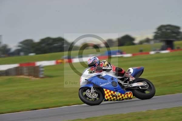 Motorcycle action photographs;Ty croes;anglesey;anglesey photographs;event digital images;eventdigitalimages;no limits trackday;peter wileman photography;trac mon;trackday;trackday digital images;trackday photos