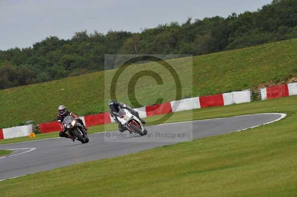 Motorcycle action photographs;Ty croes;anglesey;anglesey photographs;event digital images;eventdigitalimages;no limits trackday;peter wileman photography;trac mon;trackday;trackday digital images;trackday photos