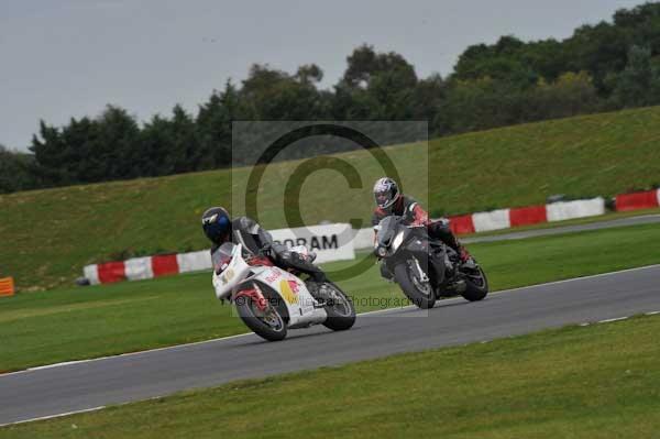 Motorcycle action photographs;Ty croes;anglesey;anglesey photographs;event digital images;eventdigitalimages;no limits trackday;peter wileman photography;trac mon;trackday;trackday digital images;trackday photos