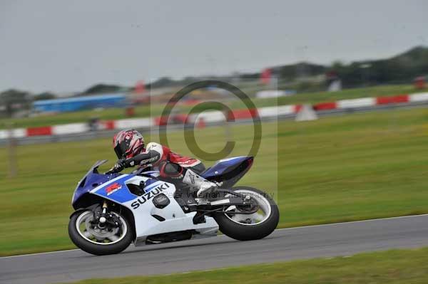 Motorcycle action photographs;Ty croes;anglesey;anglesey photographs;event digital images;eventdigitalimages;no limits trackday;peter wileman photography;trac mon;trackday;trackday digital images;trackday photos