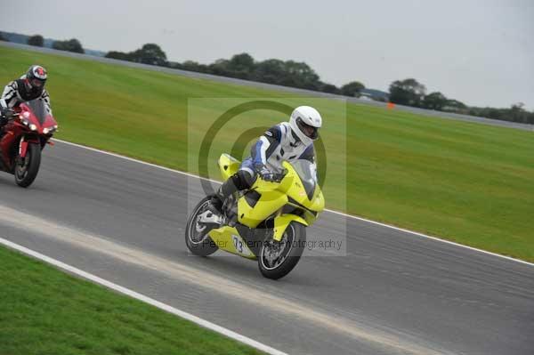 Motorcycle action photographs;Ty croes;anglesey;anglesey photographs;event digital images;eventdigitalimages;no limits trackday;peter wileman photography;trac mon;trackday;trackday digital images;trackday photos