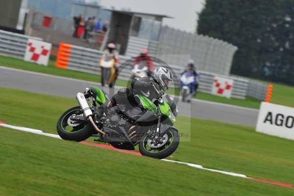 Motorcycle action photographs;Ty croes;anglesey;anglesey photographs;event digital images;eventdigitalimages;no limits trackday;peter wileman photography;trac mon;trackday;trackday digital images;trackday photos