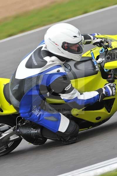 Motorcycle action photographs;Ty croes;anglesey;anglesey photographs;event digital images;eventdigitalimages;no limits trackday;peter wileman photography;trac mon;trackday;trackday digital images;trackday photos