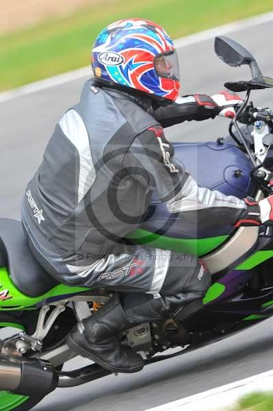 Motorcycle action photographs;Ty croes;anglesey;anglesey photographs;event digital images;eventdigitalimages;no limits trackday;peter wileman photography;trac mon;trackday;trackday digital images;trackday photos