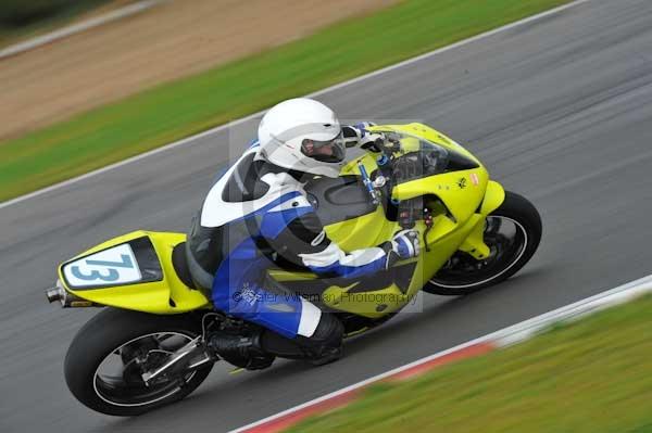 Motorcycle action photographs;Ty croes;anglesey;anglesey photographs;event digital images;eventdigitalimages;no limits trackday;peter wileman photography;trac mon;trackday;trackday digital images;trackday photos