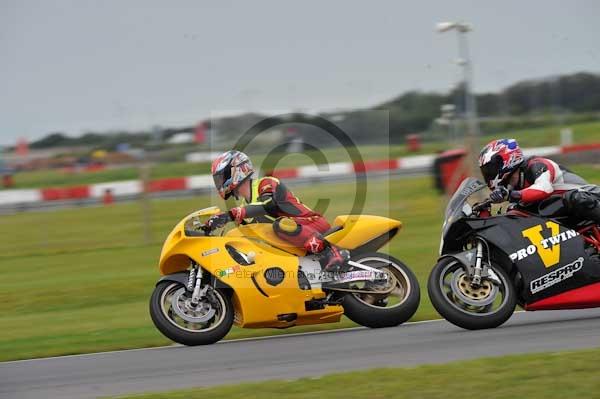 Motorcycle action photographs;Ty croes;anglesey;anglesey photographs;event digital images;eventdigitalimages;no limits trackday;peter wileman photography;trac mon;trackday;trackday digital images;trackday photos