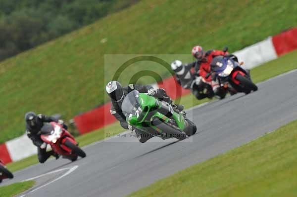 Motorcycle action photographs;Ty croes;anglesey;anglesey photographs;event digital images;eventdigitalimages;no limits trackday;peter wileman photography;trac mon;trackday;trackday digital images;trackday photos