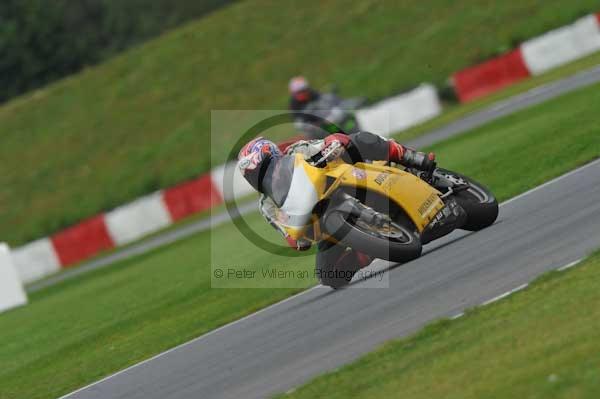 Motorcycle action photographs;Ty croes;anglesey;anglesey photographs;event digital images;eventdigitalimages;no limits trackday;peter wileman photography;trac mon;trackday;trackday digital images;trackday photos