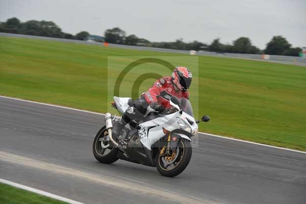 Motorcycle action photographs;Ty croes;anglesey;anglesey photographs;event digital images;eventdigitalimages;no limits trackday;peter wileman photography;trac mon;trackday;trackday digital images;trackday photos