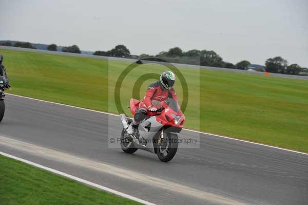 Motorcycle action photographs;Ty croes;anglesey;anglesey photographs;event digital images;eventdigitalimages;no limits trackday;peter wileman photography;trac mon;trackday;trackday digital images;trackday photos