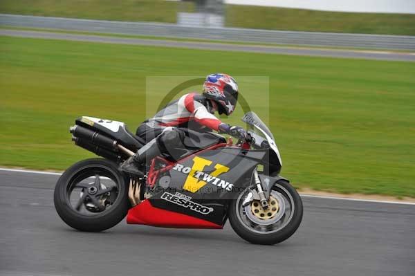 Motorcycle action photographs;Ty croes;anglesey;anglesey photographs;event digital images;eventdigitalimages;no limits trackday;peter wileman photography;trac mon;trackday;trackday digital images;trackday photos