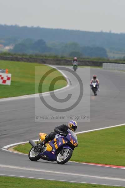 Motorcycle action photographs;Ty croes;anglesey;anglesey photographs;event digital images;eventdigitalimages;no limits trackday;peter wileman photography;trac mon;trackday;trackday digital images;trackday photos