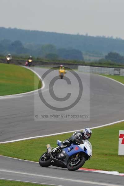 Motorcycle action photographs;Ty croes;anglesey;anglesey photographs;event digital images;eventdigitalimages;no limits trackday;peter wileman photography;trac mon;trackday;trackday digital images;trackday photos