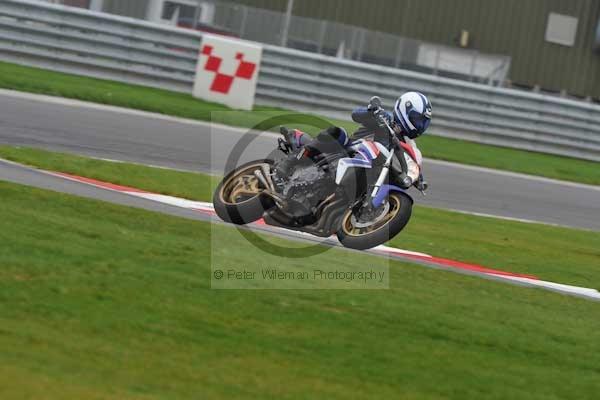 Motorcycle action photographs;Ty croes;anglesey;anglesey photographs;event digital images;eventdigitalimages;no limits trackday;peter wileman photography;trac mon;trackday;trackday digital images;trackday photos