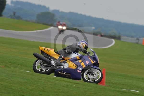 Motorcycle action photographs;Ty croes;anglesey;anglesey photographs;event digital images;eventdigitalimages;no limits trackday;peter wileman photography;trac mon;trackday;trackday digital images;trackday photos