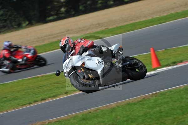 Motorcycle action photographs;Ty croes;anglesey;anglesey photographs;event digital images;eventdigitalimages;no limits trackday;peter wileman photography;trac mon;trackday;trackday digital images;trackday photos