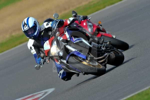 Motorcycle action photographs;Ty croes;anglesey;anglesey photographs;event digital images;eventdigitalimages;no limits trackday;peter wileman photography;trac mon;trackday;trackday digital images;trackday photos