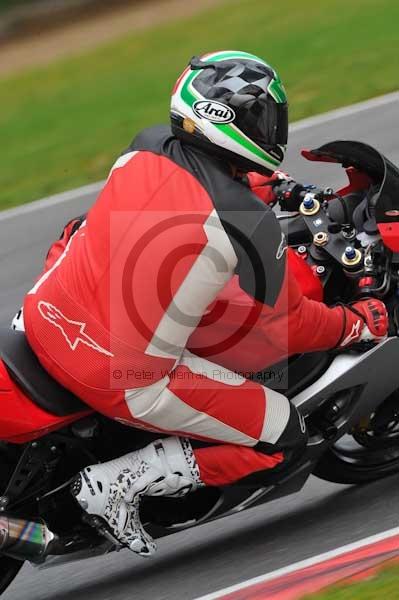 Motorcycle action photographs;Ty croes;anglesey;anglesey photographs;event digital images;eventdigitalimages;no limits trackday;peter wileman photography;trac mon;trackday;trackday digital images;trackday photos