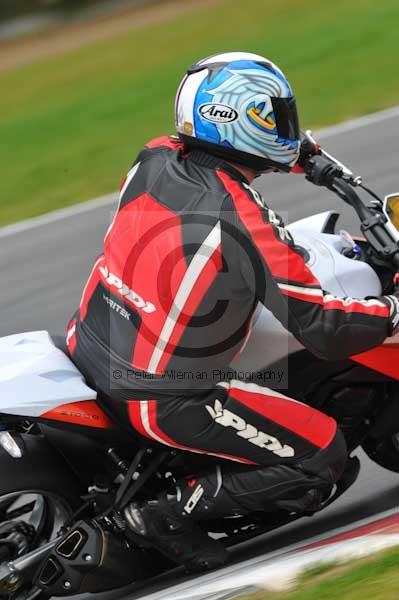 Motorcycle action photographs;Ty croes;anglesey;anglesey photographs;event digital images;eventdigitalimages;no limits trackday;peter wileman photography;trac mon;trackday;trackday digital images;trackday photos