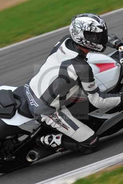 Motorcycle action photographs;Ty croes;anglesey;anglesey photographs;event digital images;eventdigitalimages;no limits trackday;peter wileman photography;trac mon;trackday;trackday digital images;trackday photos