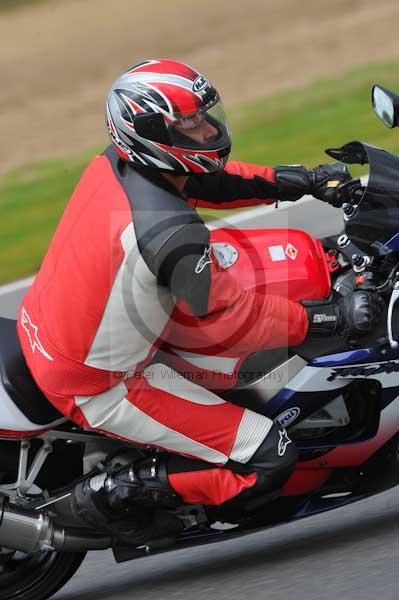 Motorcycle action photographs;Ty croes;anglesey;anglesey photographs;event digital images;eventdigitalimages;no limits trackday;peter wileman photography;trac mon;trackday;trackday digital images;trackday photos