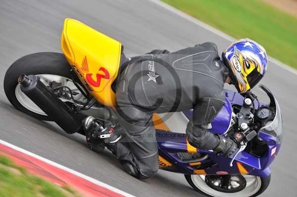 Motorcycle action photographs;Ty croes;anglesey;anglesey photographs;event digital images;eventdigitalimages;no limits trackday;peter wileman photography;trac mon;trackday;trackday digital images;trackday photos