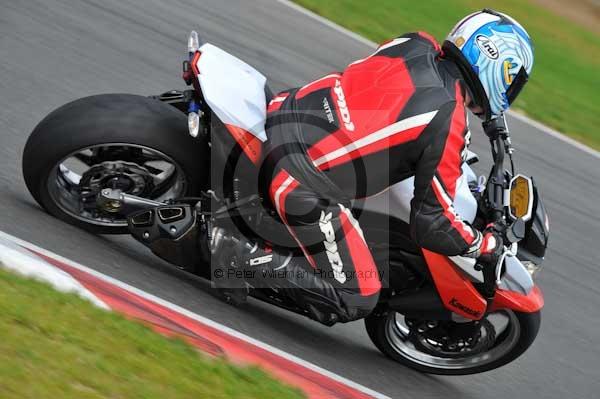 Motorcycle action photographs;Ty croes;anglesey;anglesey photographs;event digital images;eventdigitalimages;no limits trackday;peter wileman photography;trac mon;trackday;trackday digital images;trackday photos