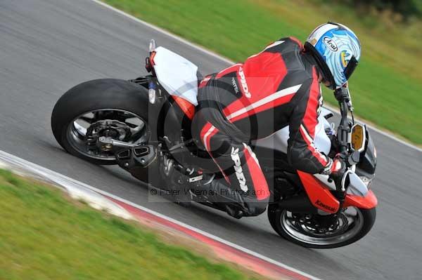 Motorcycle action photographs;Ty croes;anglesey;anglesey photographs;event digital images;eventdigitalimages;no limits trackday;peter wileman photography;trac mon;trackday;trackday digital images;trackday photos