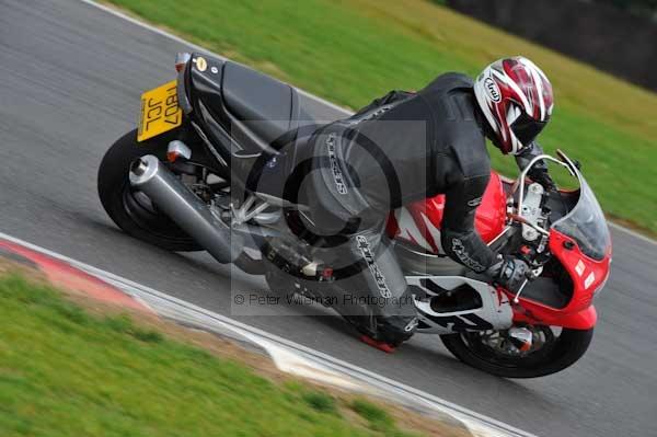 Motorcycle action photographs;Ty croes;anglesey;anglesey photographs;event digital images;eventdigitalimages;no limits trackday;peter wileman photography;trac mon;trackday;trackday digital images;trackday photos