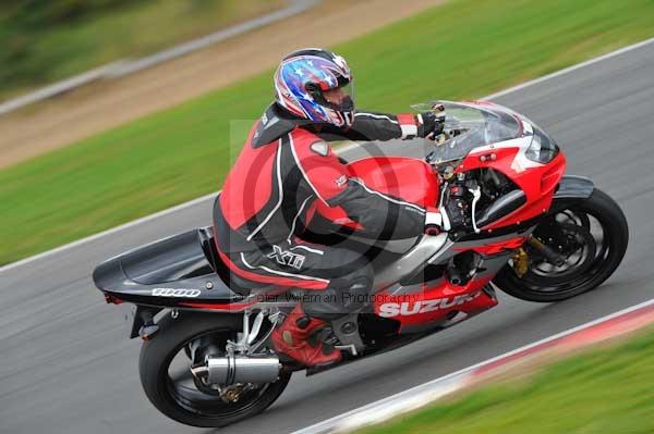 Motorcycle action photographs;Ty croes;anglesey;anglesey photographs;event digital images;eventdigitalimages;no limits trackday;peter wileman photography;trac mon;trackday;trackday digital images;trackday photos