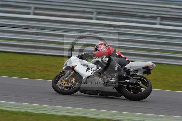 Motorcycle action photographs;Ty croes;anglesey;anglesey photographs;event digital images;eventdigitalimages;no limits trackday;peter wileman photography;trac mon;trackday;trackday digital images;trackday photos