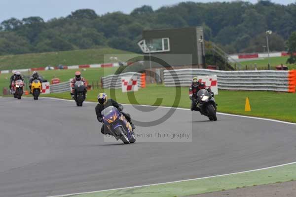 Motorcycle action photographs;Ty croes;anglesey;anglesey photographs;event digital images;eventdigitalimages;no limits trackday;peter wileman photography;trac mon;trackday;trackday digital images;trackday photos