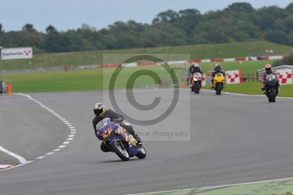 Motorcycle action photographs;Ty croes;anglesey;anglesey photographs;event digital images;eventdigitalimages;no limits trackday;peter wileman photography;trac mon;trackday;trackday digital images;trackday photos