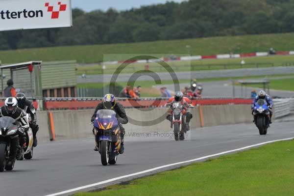 Motorcycle action photographs;Ty croes;anglesey;anglesey photographs;event digital images;eventdigitalimages;no limits trackday;peter wileman photography;trac mon;trackday;trackday digital images;trackday photos