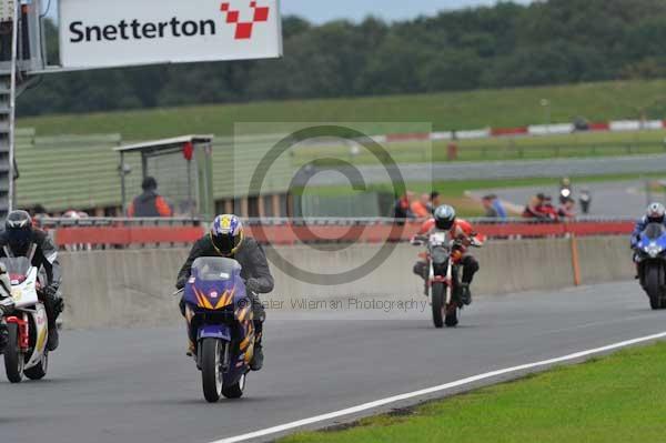 Motorcycle action photographs;Ty croes;anglesey;anglesey photographs;event digital images;eventdigitalimages;no limits trackday;peter wileman photography;trac mon;trackday;trackday digital images;trackday photos