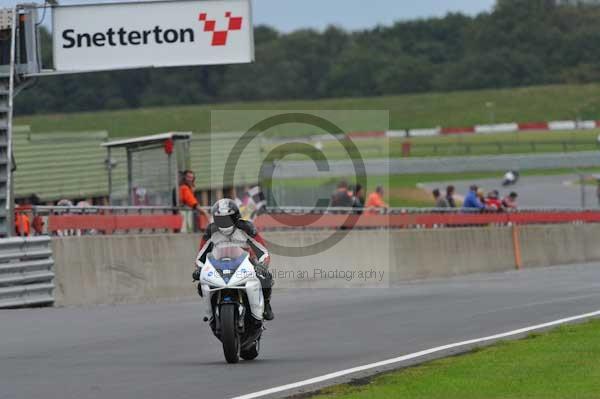 Motorcycle action photographs;Ty croes;anglesey;anglesey photographs;event digital images;eventdigitalimages;no limits trackday;peter wileman photography;trac mon;trackday;trackday digital images;trackday photos