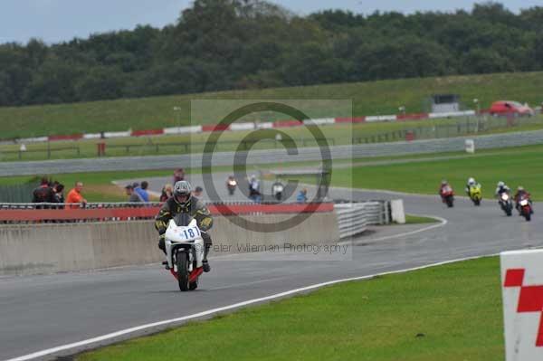 Motorcycle action photographs;Ty croes;anglesey;anglesey photographs;event digital images;eventdigitalimages;no limits trackday;peter wileman photography;trac mon;trackday;trackday digital images;trackday photos