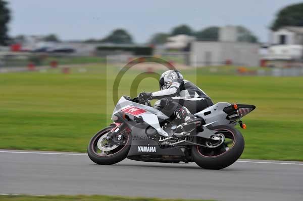 Motorcycle action photographs;Ty croes;anglesey;anglesey photographs;event digital images;eventdigitalimages;no limits trackday;peter wileman photography;trac mon;trackday;trackday digital images;trackday photos