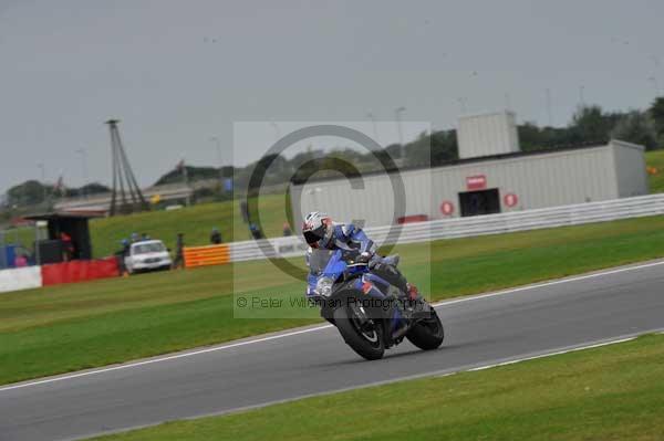 Motorcycle action photographs;Ty croes;anglesey;anglesey photographs;event digital images;eventdigitalimages;no limits trackday;peter wileman photography;trac mon;trackday;trackday digital images;trackday photos